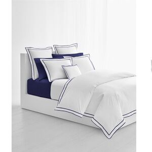 Lauren Ralph Lauren
Spencer Sateen Border Duvet Cover, Full/Queen